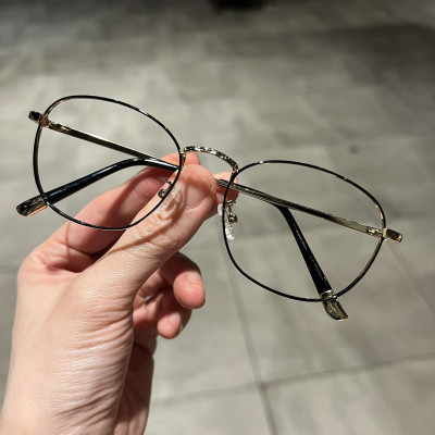 Kính Mắt vuông nhỏ kim loại Hàn Quốc cao cấp