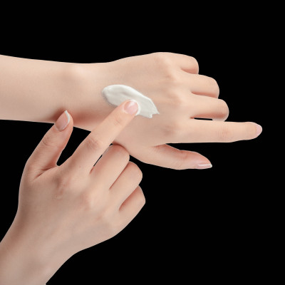 Kem Chống Nắng ESUNVY SUN CARE SPF50+/PA++++ Bảo Vệ Da, Hạn Chế Lão Hóa, Không Thấm Nước Và Bóng Nhờn Tuýp 30g TMP019