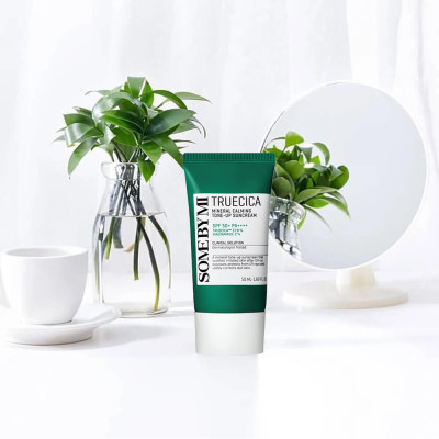 Kem Chống Nắng Some By Mi Truecica Mineral Calming Tone-up Suncream SPF50+ PA++++ 50ml