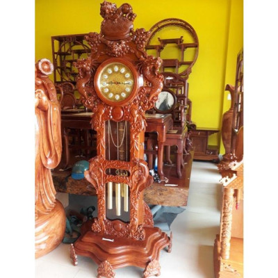 Đồng hồ cây Nghê đỉnh gỗ hương đá