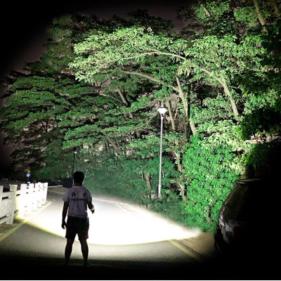 Đèn pin chống nước cao cấp cho thợ lặn TERINO T14 