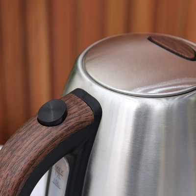 Bình Đun Siêu Tốc Sharp EKJ-17EVSD-WD (1.7 lít) - Hàng Chính Hãng