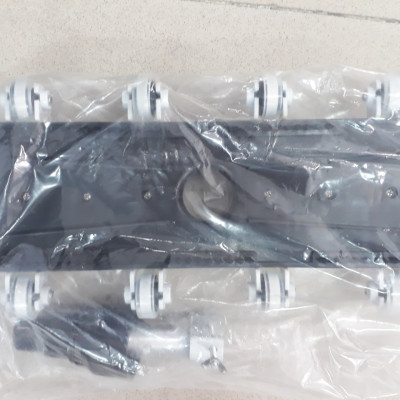 Bàn hút 8 bánh xe  hồ bơi inox màu trắng đen dài 35cm BHHBINOX15