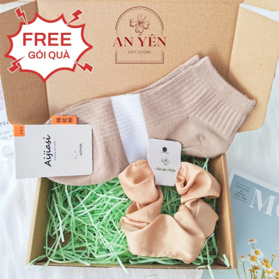 Set Quà Tặng Hộp Túi Mù 2 Món Cột Tóc Và Vớ No.7 Tặng Sinh Nhật Bạn Gái Người Yêu 20/10 8/3, Quà Tặng Học Viên