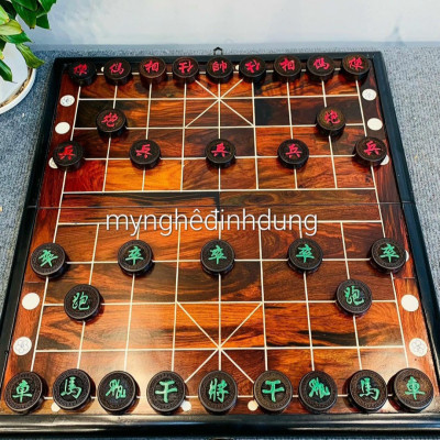 Bộ bàn cớ tướng bằng gỗ trắc đỏ đen kt 50×50×3cm + quân co tướng kt 4.0×1.5cm 