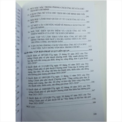 Sách Văn Hóa Ứng Xử Học Đường - V2108T