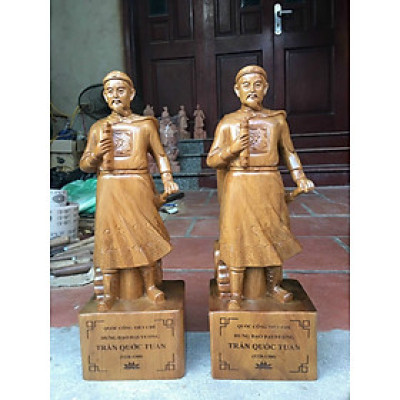 Tượng trần quốc tuấn gỗ bách xanh thơm nức kt cao 50×16×15cm