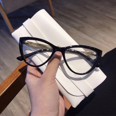 Kính mắt mèo thời cao cấp cho nữ