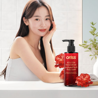 Sữa tắm hương nước hoa Oriss Perfumed Herb Bodywash dưỡng da sáng ẩm mịn lưu hương quyến rũ
