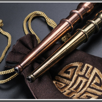 Tẩu thuốc hợp kim đồng cực đẹp phong cách cổ điển Trung Hoa kiểu dài ( màu ngẫu nhiên)