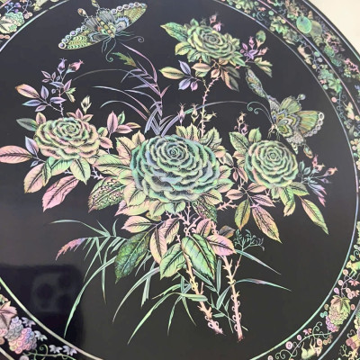 Tráp tròn gỗ trắc khảm ốc đỏ kt mặt tròn 30 cao 11.6cm 