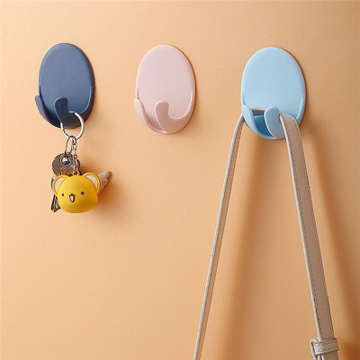 Móc Đa Năng Dán Tường Gài Phích Điện Và Treo Đồ Nhiều Màu Lựa Chọn, Tiện Dụng Cho Gia Đình, Chắc Chắn, Kiểu Dáng Đẹp. TakyHome 2235