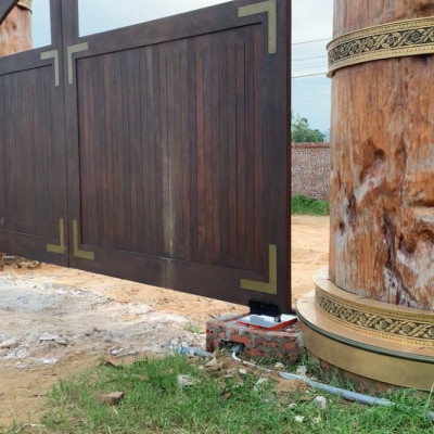 Cổng tự động âm sàn Roger Italia R21/351