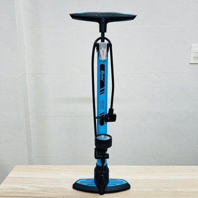 Bơm xe đạp, xe máy, ô tô thương hiệu Kirito nhật bản cao cấp mã 6038B - Bơm chân ngang KRT