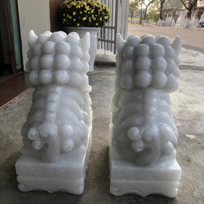 Cặp Kỳ Lân phong thủy gác cổng đá cẩm thạch trắng - Cao 40 cm
