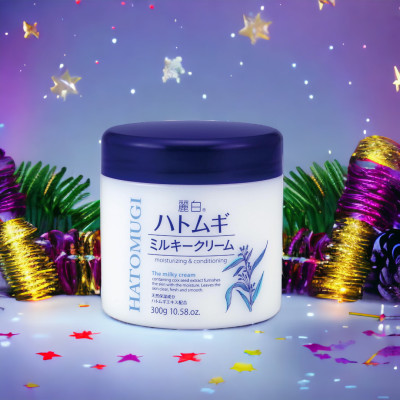 Kem Dưỡng Trắng Da Chiết Xuất Hạt Ý Dĩ Hatomugi Milky Cream (300 G)