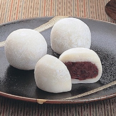 Bánh Mochi Nhân Đậu Đỏ Japanese Style Red Bean Mochi (210g)