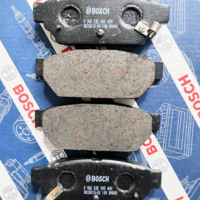 Bố Thắng Sau Mitsubishi Lancer 1.5 - Bosch BP 5945