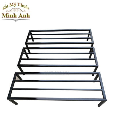 Kệ kê chậu cây Dài 80 -90 cm. Rộng 20-25-30cm. Cao 10-15-20-25-30cm. Hộp thép 16 x16mm. 2 nan phụ ( Hàng Chính Hãng )