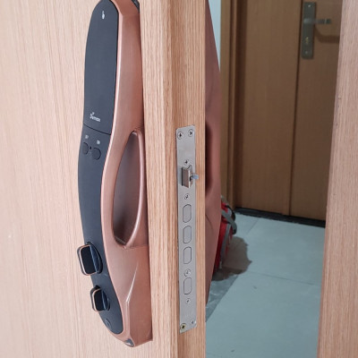 Khóa vân tay thông minh tự động DEMAX SL668 AC