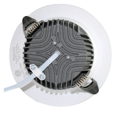 Đèn âm trần mới 8W vành vàng có chỉ - 3 màu a/s - GSATN/VC