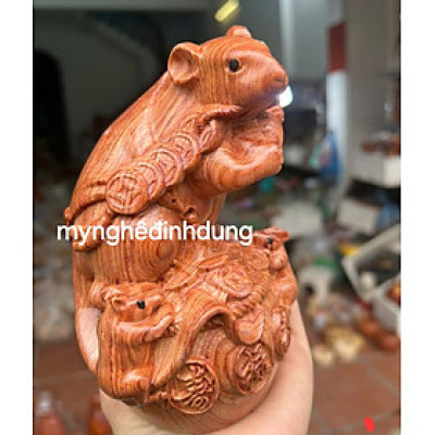 Tượng chú chuột mẹ  con bằng gỗ hương đá cao 15x9x9cm 
