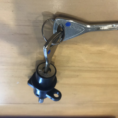 Khóa cổ chống trộm, chống bẻ khóa, chống vam, chống đoản cho Yamaha Z125 - YA Z125