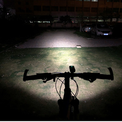 Bộ Đèn Pha Trước Xe Đạp Có Sạc USB Siêu Sáng Cao Cấp Chống Nước và Đèn Hậu Phía Sau Dành Cho Xe Đạp Địa Hình, Xe Đạp Thể Thao Giúp Đạp Xe An Toàn Ban Đêm - Hàng Chính Hãng