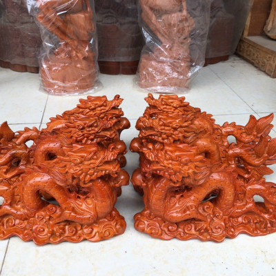 Tượng con rồng phong thủy  bằng gỗ hương đá kt 25×14×7cm 