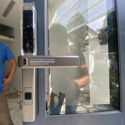 Khóa thông minh chống nước cửa nhôm xingfa, cửa sắt DEMAX SL501 AG