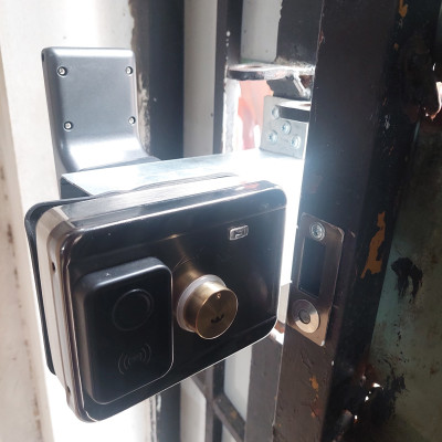 Khóa cửa thông minh chống nước G04W.2M - 2 Mặt vân tay trong ngoài + APP Tuya Wifi mở cửa từ xa ( Hàng nhập khẩu)