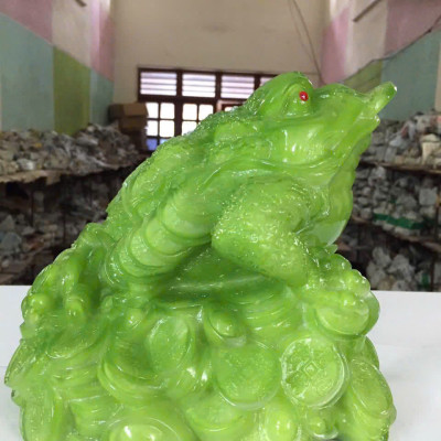 Tượng Cóc ngậm tiền phong thủy CTV33 18.8 x 22.4 x 20.4cm mạ vàng hoặc màu xanh lựa chọn