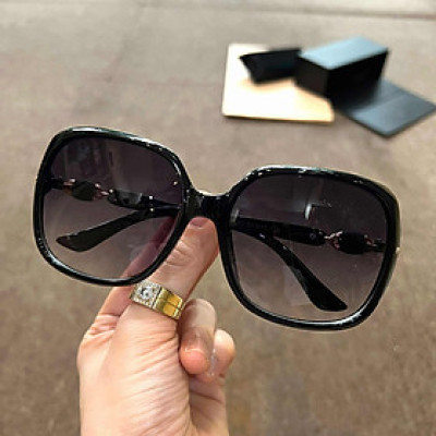 Kính râm chống nắng thời trang cho nữ Mắt vuông sành điệu