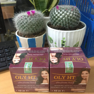  KEM DƯỠNG TRẮNG DA - NGỪA NÁM - GIẢM NHĂN - GIỮ ẨM - SE KHÍT LỖ CHÂN LÔNG - OLYHT  35g