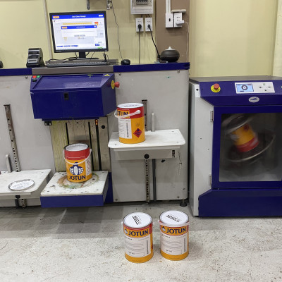 Sơn Epoxy Jotun Futura Classic base 2 màu Blue 599 (Xanh dương) 5L/bộ