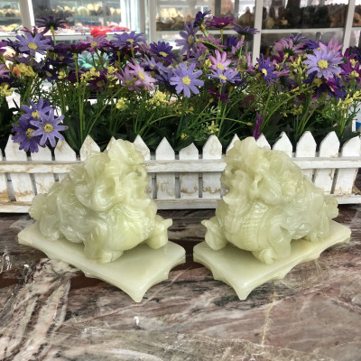 Cặp Tỳ Hưu phong thủy đá ngọc Onyx có đế - Dài 15 cm