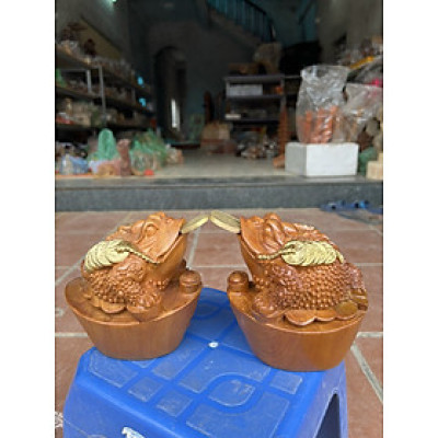 Tượng cóc ,thiềm thừ phong thủy hút tài lộc bằng gỗ hương đá kt 15×14×9cm