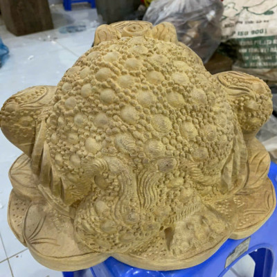 Cóc thiềm thừ phong thủy cầu tài lộc gỗ ngọc am thơm nức kt 20×13×10cm 