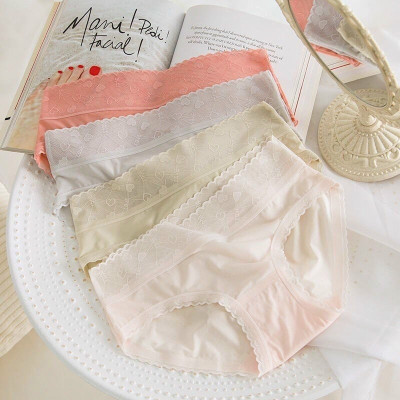 Bộ 3 quần lót nữ su lụa phối ren trái tim cạp cao, kháng khuẩn thoáng mát MXM