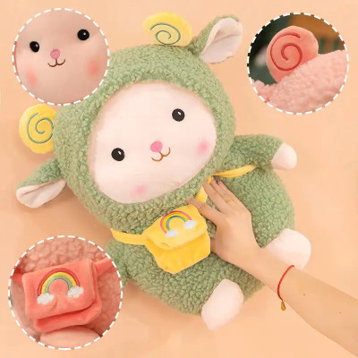 Thú nhồi bông cừu đeo túi lông xù so cute - Size 22cm - Màu ngẫu nhiên - Quà tặng gấu bông cừu dễ thương - Gối ôm mềm mịn cho bé.