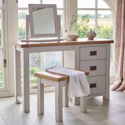 Bàn 3 Ngăn Kéo Kemble Gỗ Sồi Ibie BTV3KEMO - Trắng (120 x 50 cm)