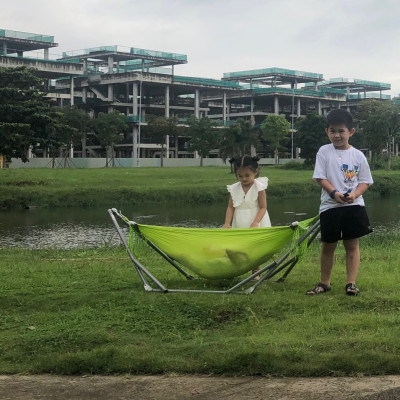 Võng xếp BAN MAI, võng cho trẻ em, nguyên bộ gồm khung võng và lưới võng (Giao màu ngẫu nhiên)