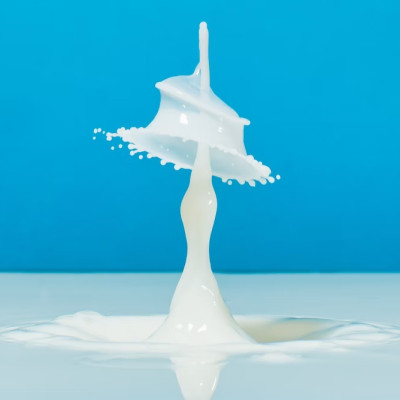 Dầu Xả Dưỡng Tóc Chắc Khỏe Dành Cho Cả Gia Đình Ma & Me Kracie Ma & Me Latte Conditioner 490g