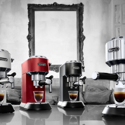 Máy Pha Cà Phê Delonghi EC685.W (1350W) - Hàng Chính Hãng