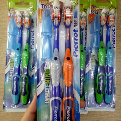 [ Mua 2 tặng 1 set kit ] Bộ đôi bàn chải đánh răng Pierrot Gold siêu mềm mịn