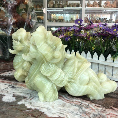 Cặp Tỳ Hưu ngậm xâu tiền phong thủy đá ngọc Onyx - Dài 25 cm