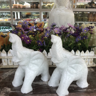 Tượng voi phong thủy đá cẩm thạch - Cao 20cm