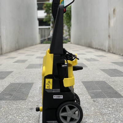 Máy phun xịt rửa xe Lavor - Saturn 140