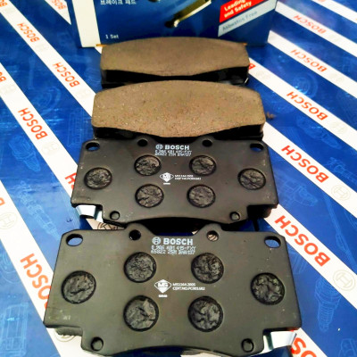 Bố Thắng Trước Toyota Hilux 2.7 (-2019) Hilux 2.5/3.0 (-2015) - Bosch BP 1415