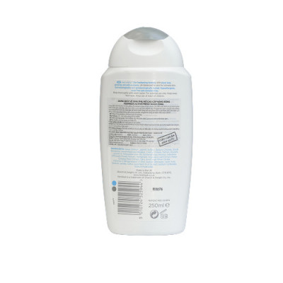 Dung Dịch Vệ Sinh Dành Cho Nam Và Nữ Thường Xuyên Vận Động Femfresh Active Fresh Wash 250ml ( Anh Quốc), làm sạch sâu, thơm mát tạo cảm giác dễ chịu